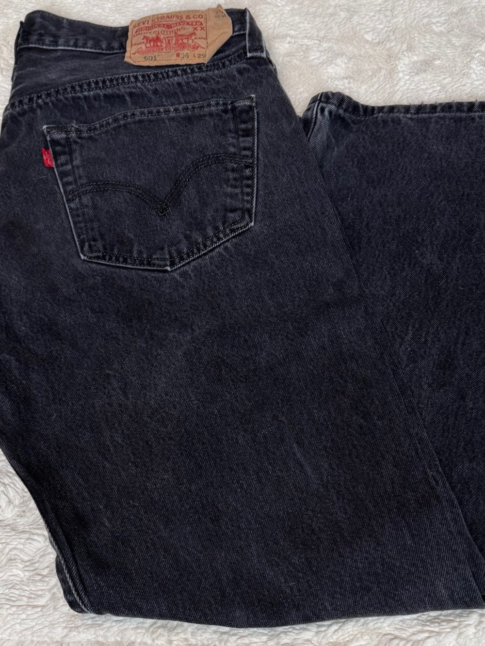 Levi’s 501 Button Fly Black Denim Jeans W36 L29 Straight Leg Vintage Wash